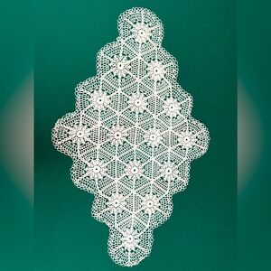 Intricate White Crochet Doily 💕